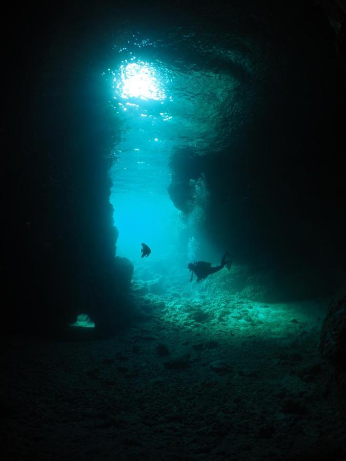 Marinx Classic Harborview Pension Yaese Kültér fotó